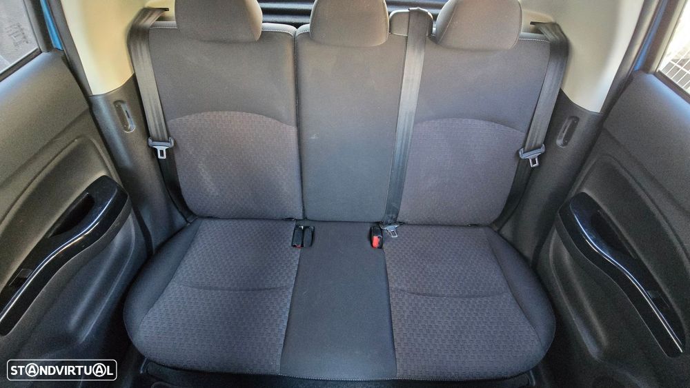Mitsubishi Space Star 1.2 Intense Connect Edition - 33