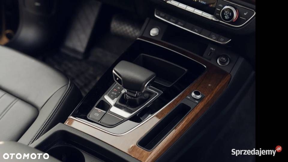 Audi Q5 40 TFSI quattro S tronic - 4