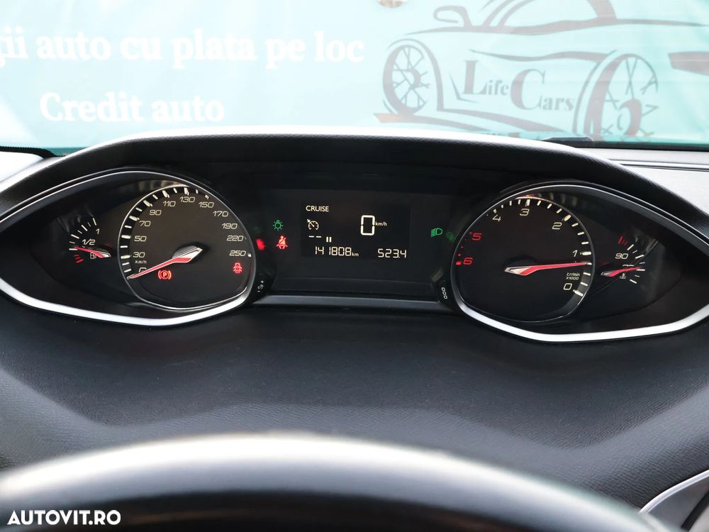 Peugeot 308 BlueHDi 130 Stop & Start Allure Pack - 22
