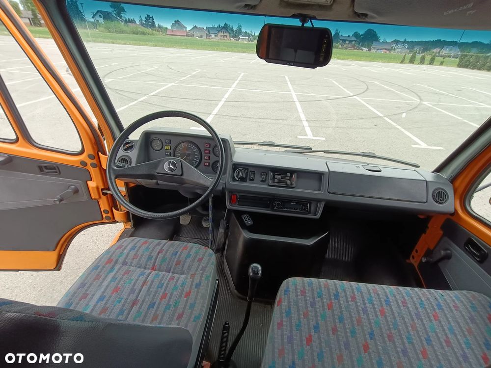 Mercedes-Benz 208 D   T1 (kaczka) - 10
