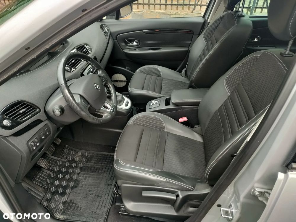 Renault Scenic - 9