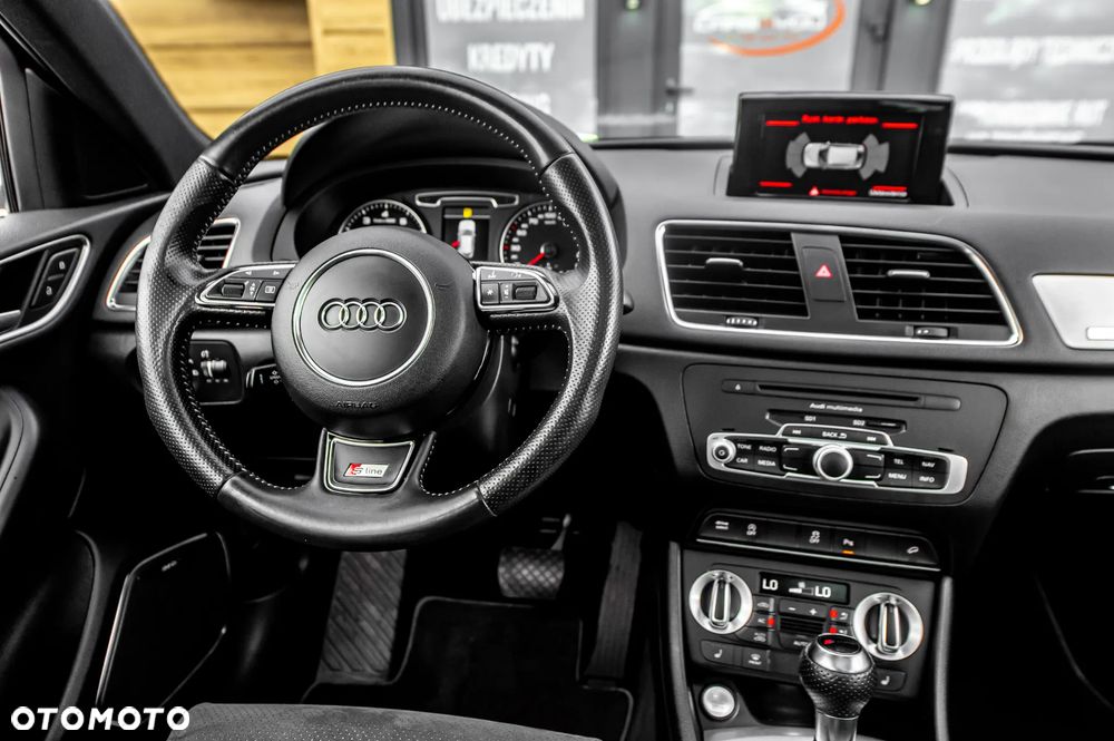 Audi Q3 2.0 TFSI Quattro S tronic - 27
