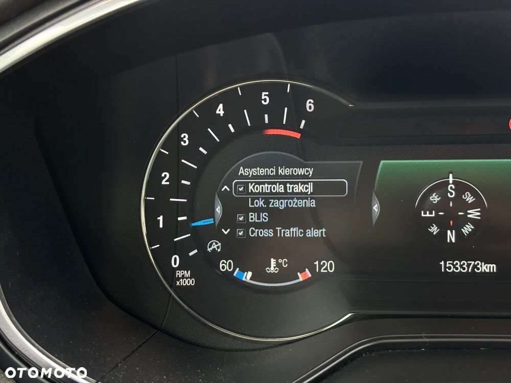 Ford Mondeo Turnier 2.0 EcoBlue Titanium - 23