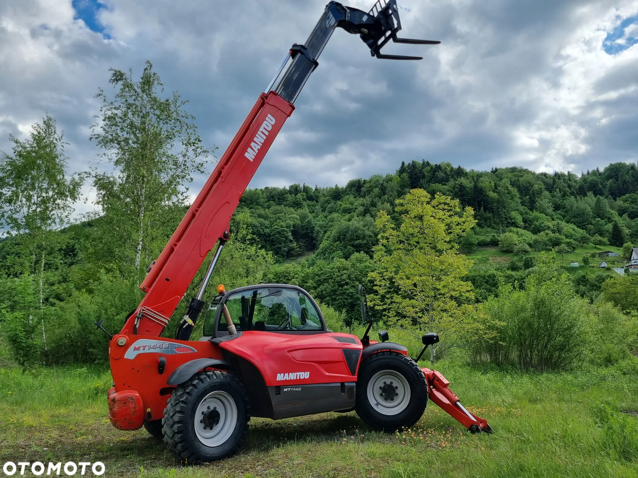 Manitou Ładowarka teleskopowa MT1440 JakNowa 2015r z Norwegii niski przebieg 3100 mtg Oryginał 14 metrów PERKINS SILNIK - 11