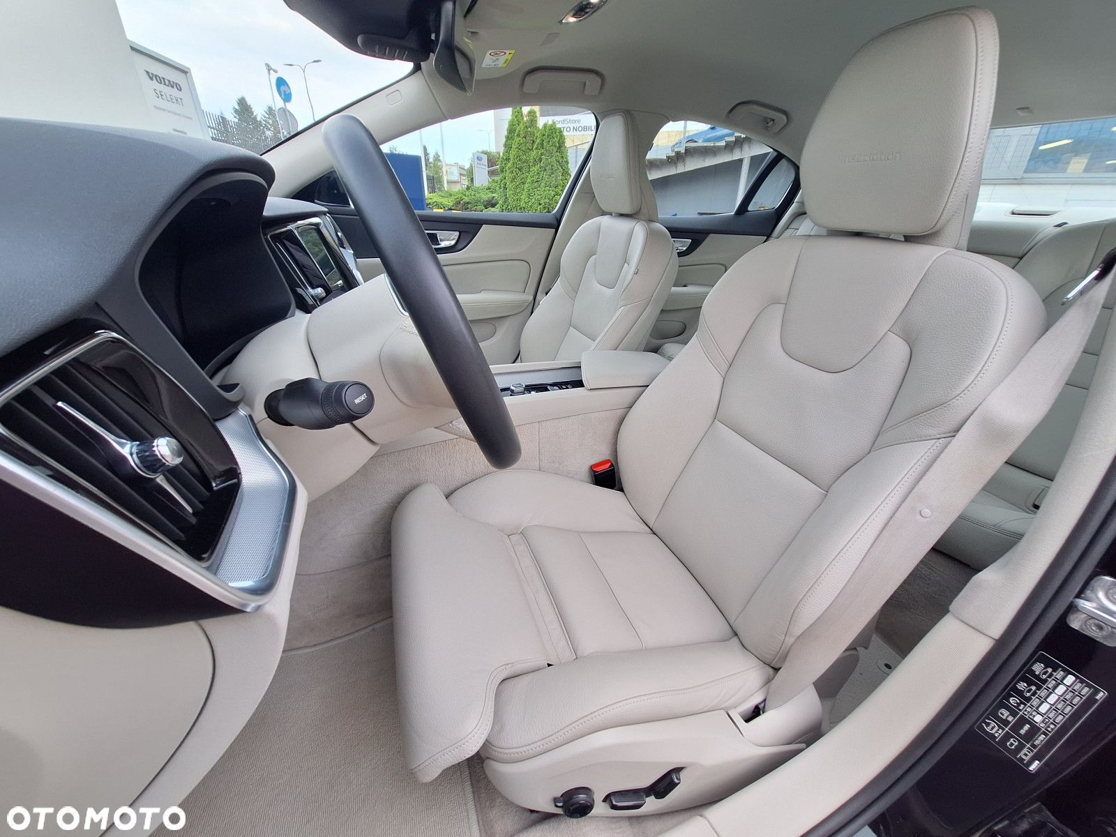 Volvo S60 - 9