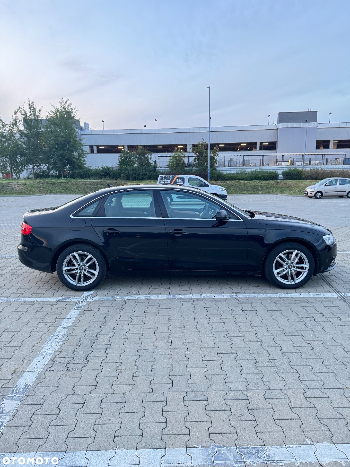 Audi A4 2.0 TDI Quattro - 5