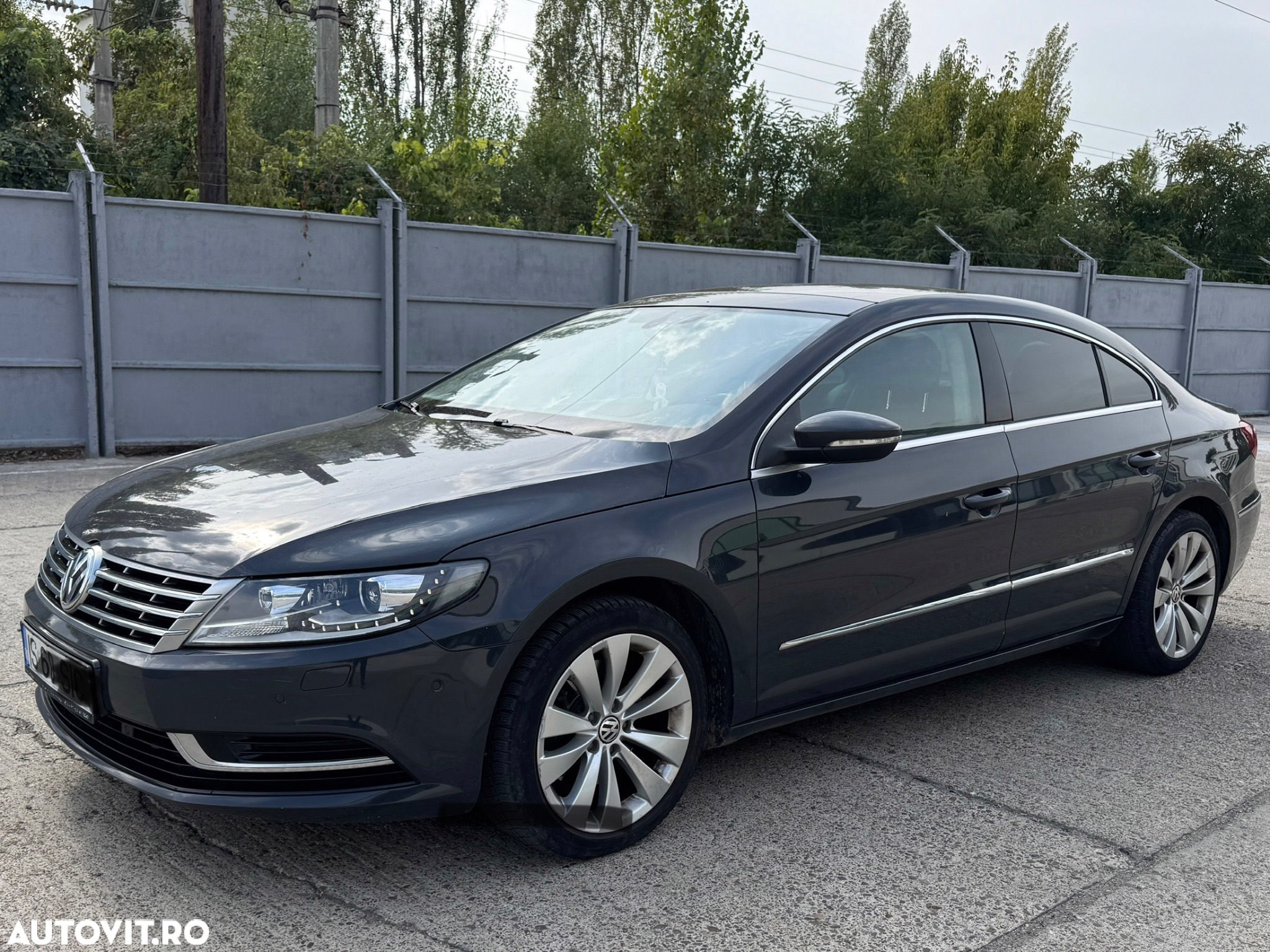 Volkswagen Passat CC 2.0 TDI 4Motion BMT - 3