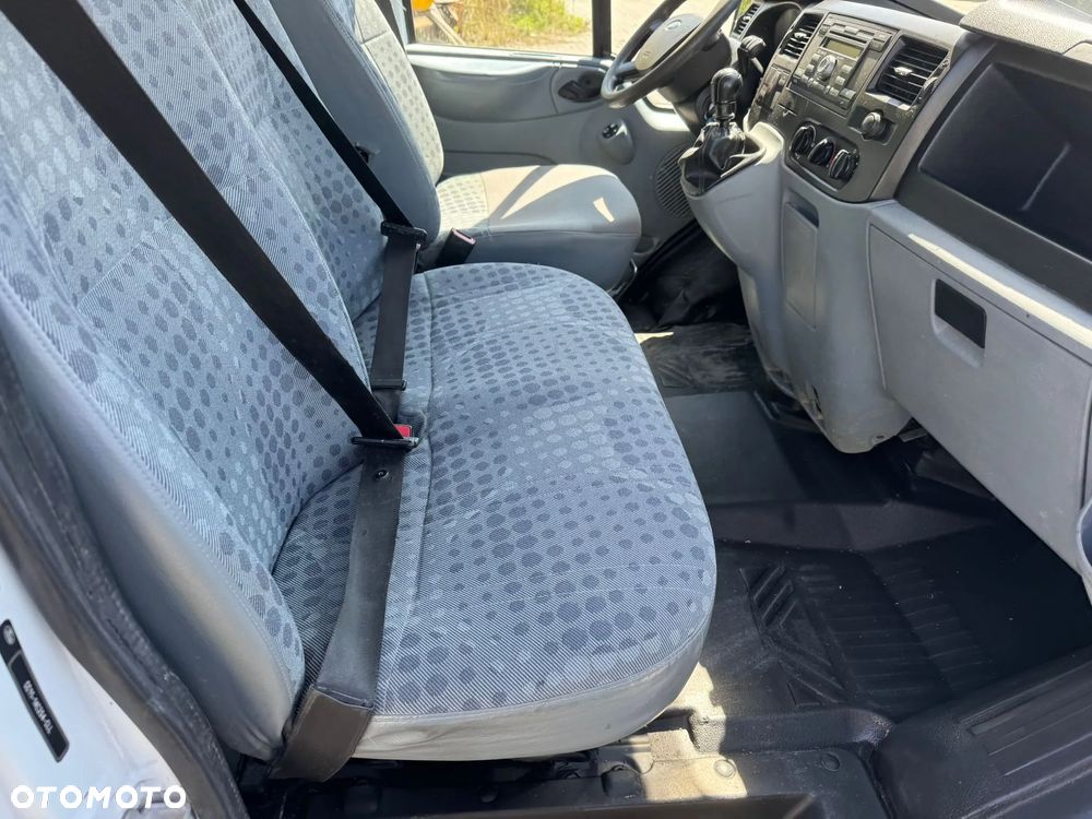 Ford Transit Brygadówka 2012 r. 7 Osobowy Klima Podgrzewana Szyba Kamera Cofania - 13
