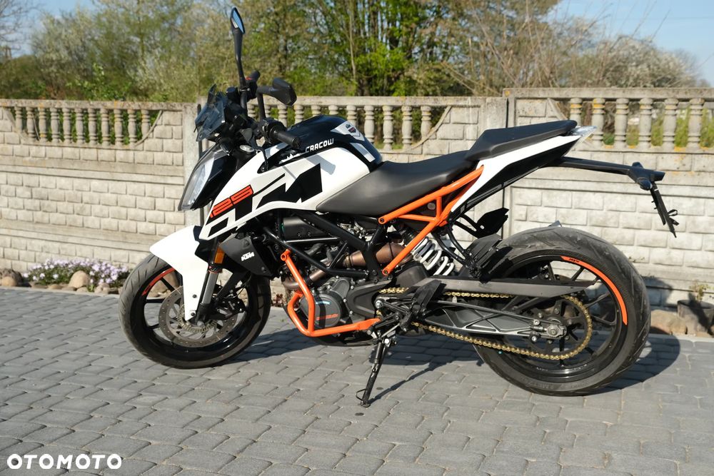 KTM Duke - 4