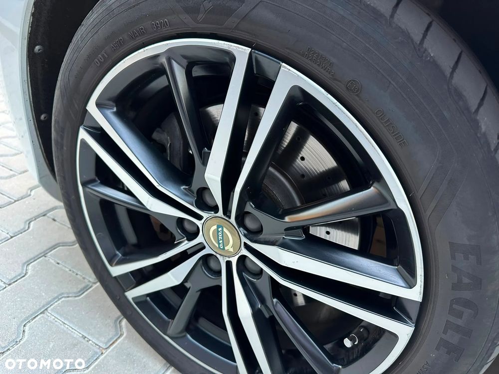 Volvo V40 D2 Drive-E Momentum - 8