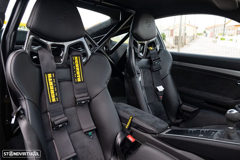 Porsche 911 Série F - 39