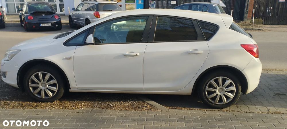 Opel Astra 1.4 Turbo - 5