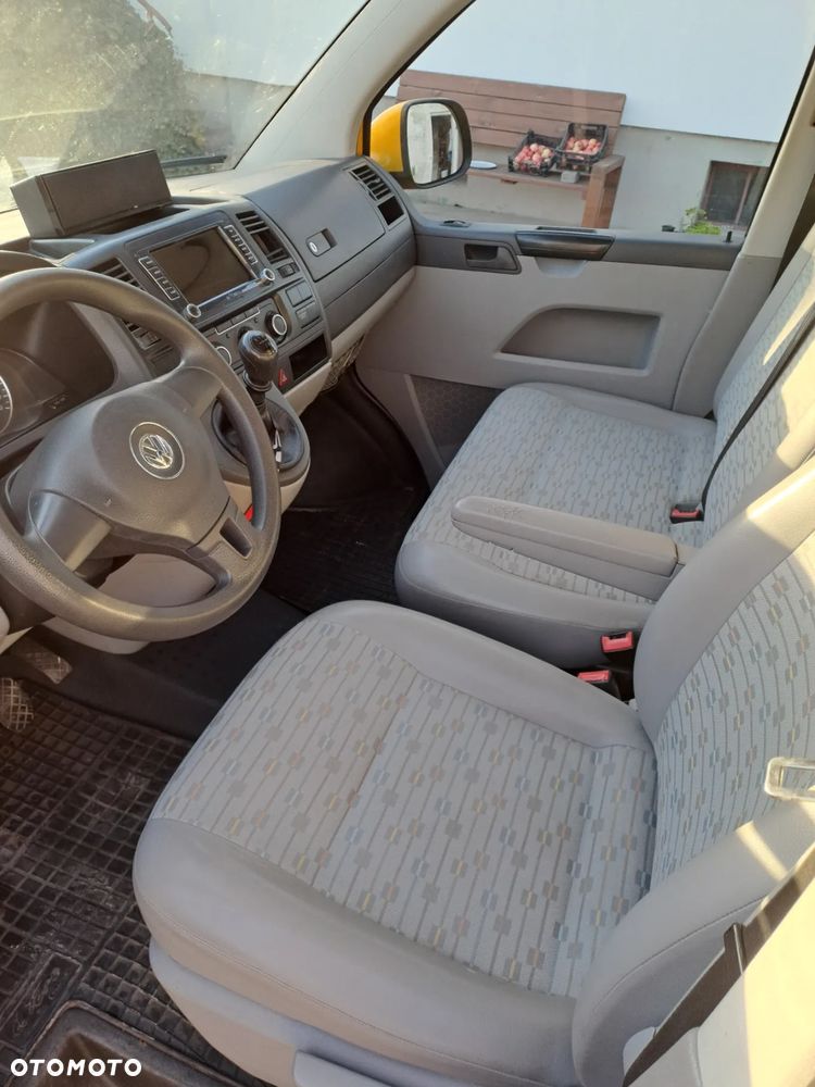 Volkswagen Transporter T5 TDI L1H1 - 13