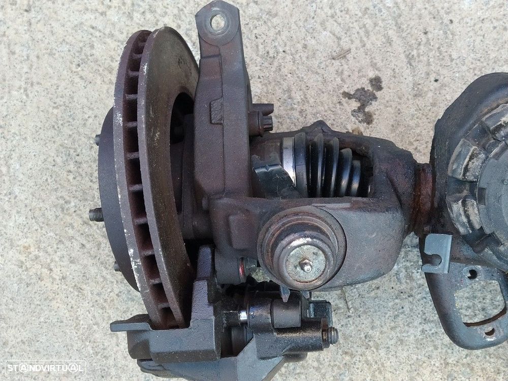 CHARRIOT FRONTAL JEEP GRAND CHEROKEE II 1999 - 4