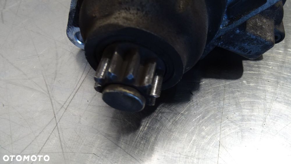 ROZRUSZNIK VOLKSWAGEN GOLF V 1.6 - 3