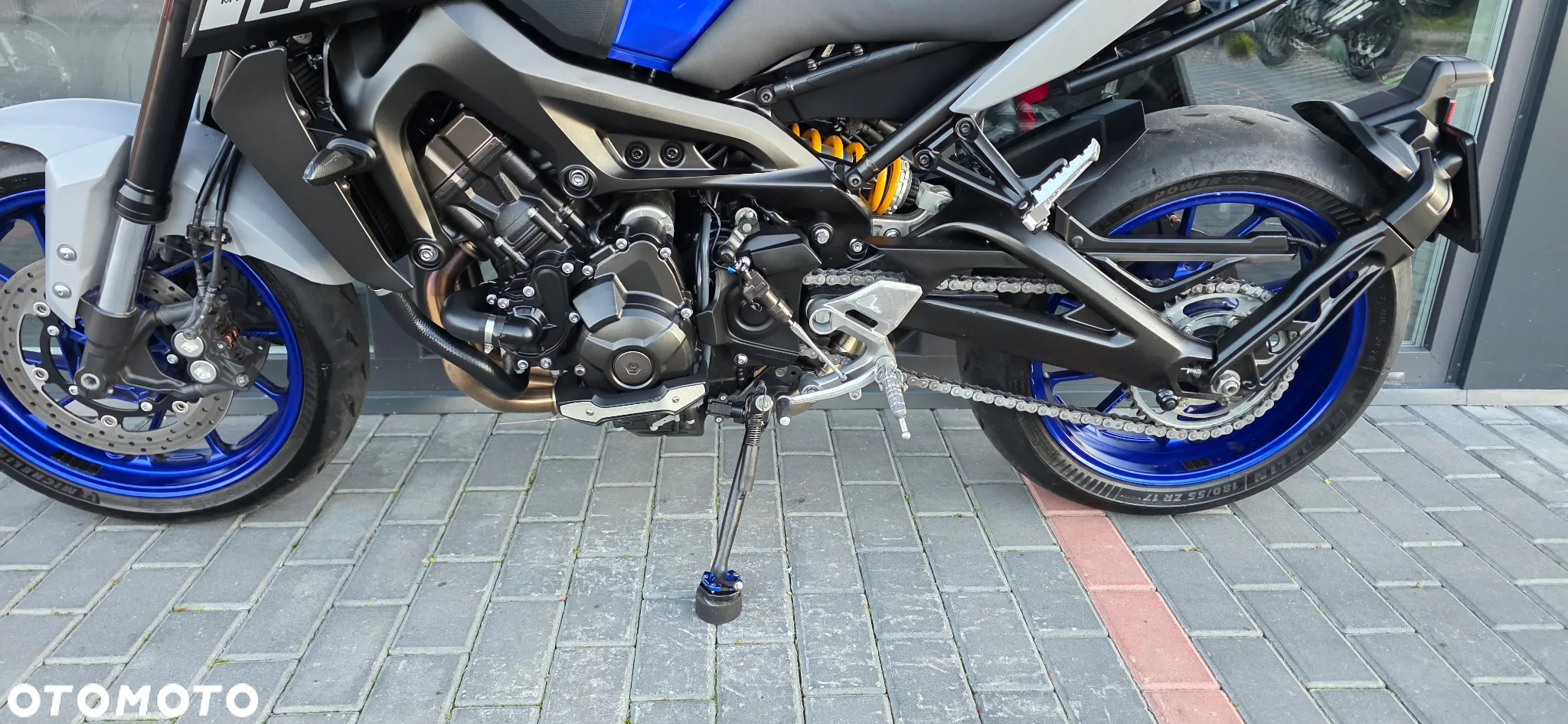 Yamaha MT - 37