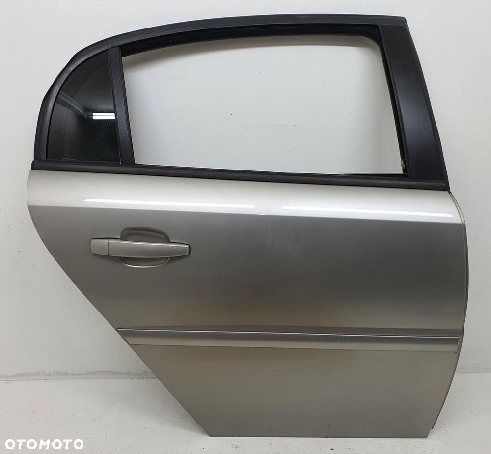 DRZWI PRAWY TYŁ TYLNE Z158 OPEL VECTRA C SEDAN - 1