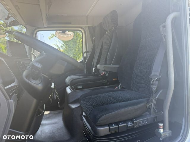 Mercedes-Benz Atego 1223 Skrzynia 7,5M/ Sypialka / Niski przebieg / - 5