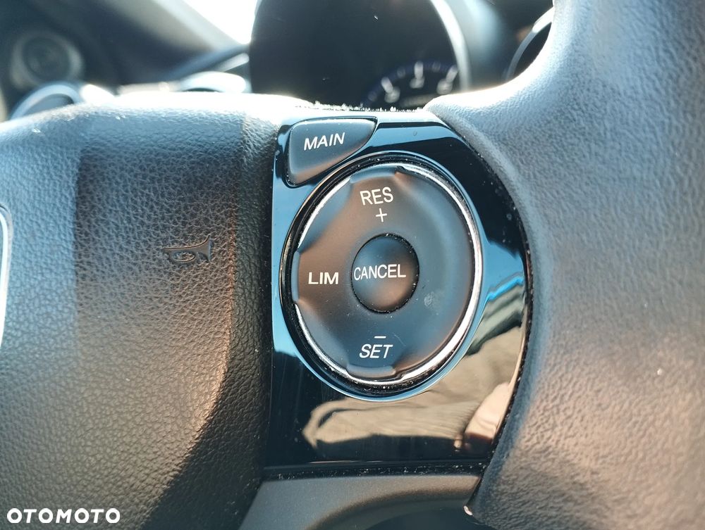 Honda Civic 1.8 Sport (Honda Connect+) - 9