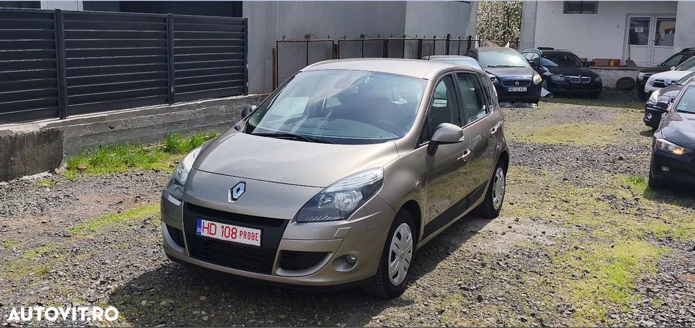 Renault Scenic TCe 130 Dynamique - 1