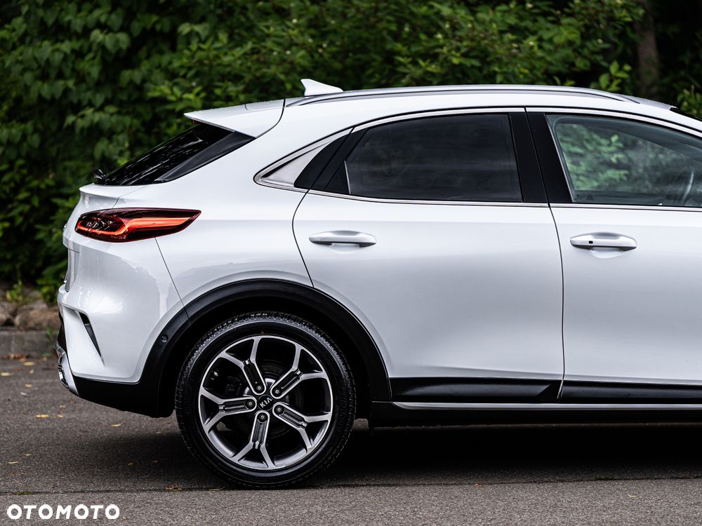 Kia XCeed 1.5 T-GDI Business Line DCT - 8