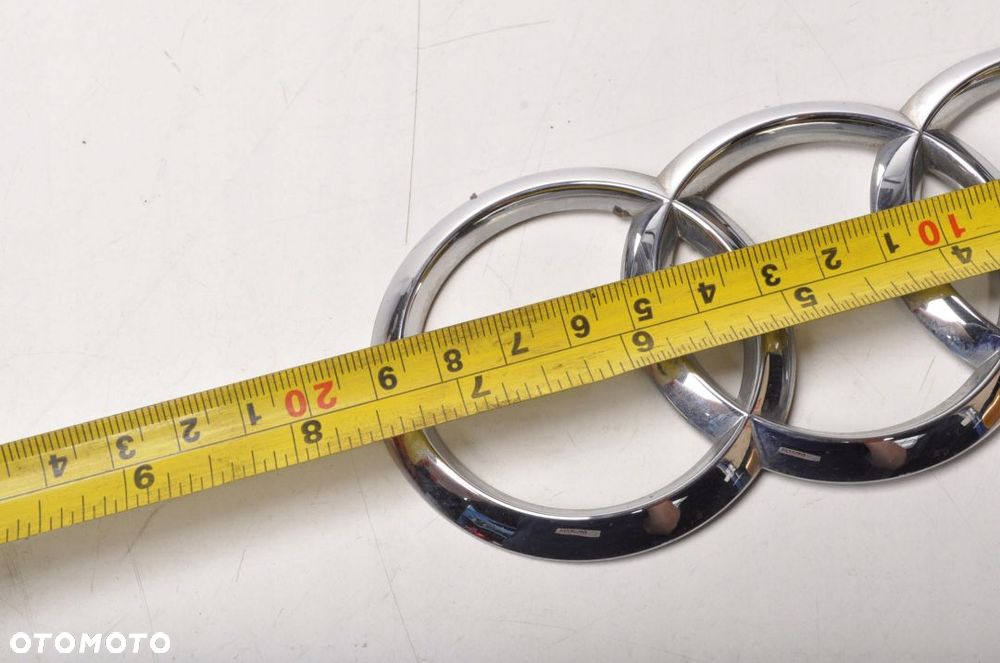 AUDI A5 I ZNACZEK LOGO EMBLEMAT TYŁ - 2