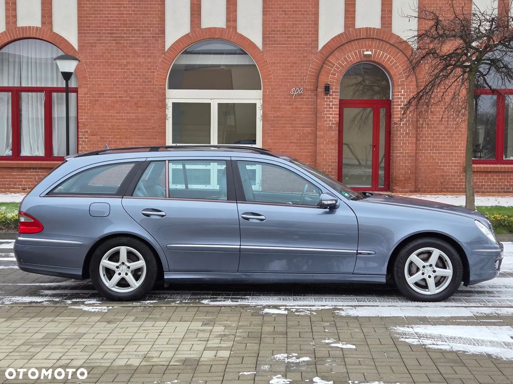 Mercedes-Benz Klasa E 320 CDI 4Matic Automatik Avantgarde DPF BusinessEDITION - 6