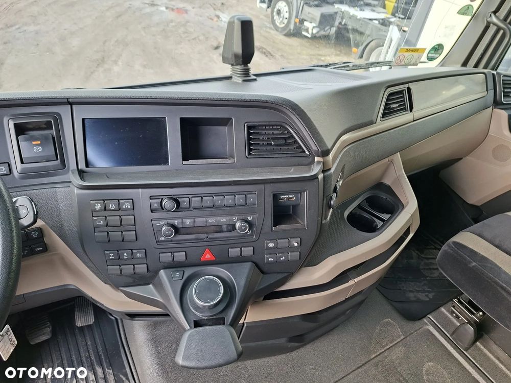 MAN TGX 26.510 oś skrętna do zabudowy - 11