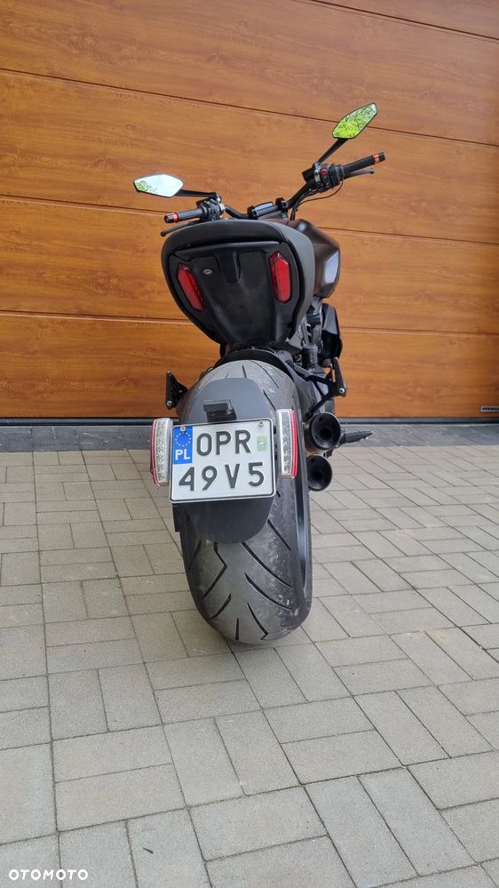 Ducati Diavel - 12