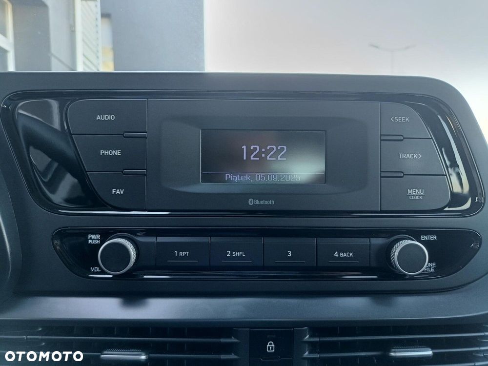 Hyundai i20 1.2 Pure - 25