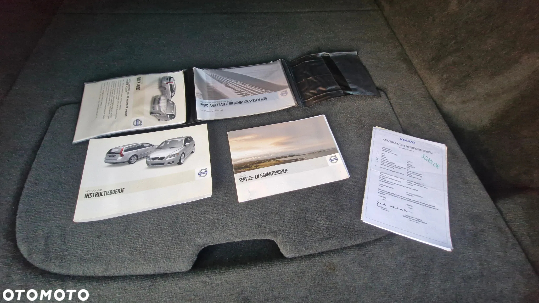 Volvo V50 1.6D DPF DRIVe Momentum - 19