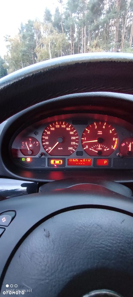 BMW Seria 3 - 25