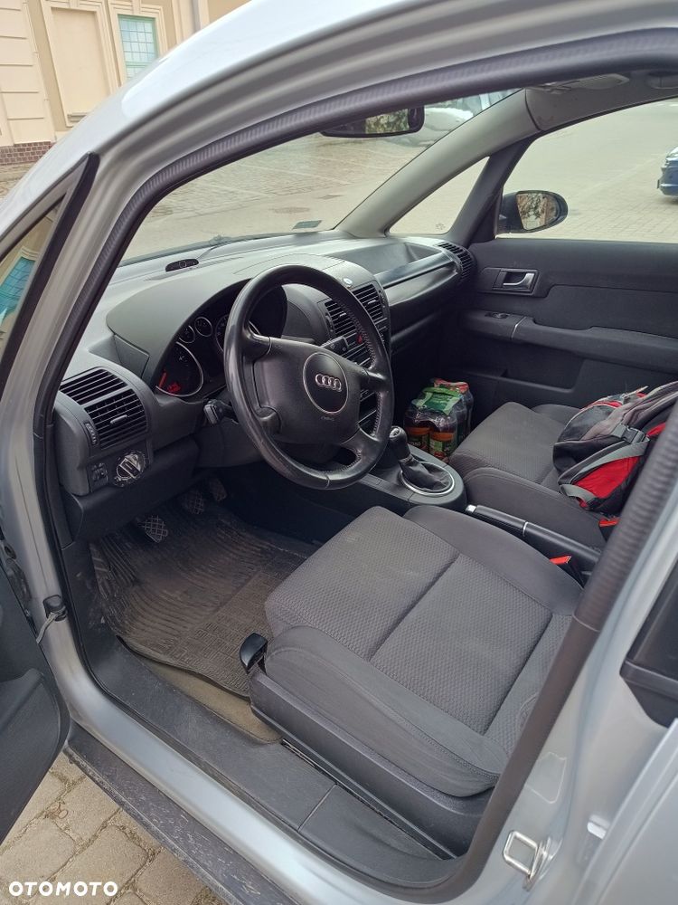 Audi A2 - 4