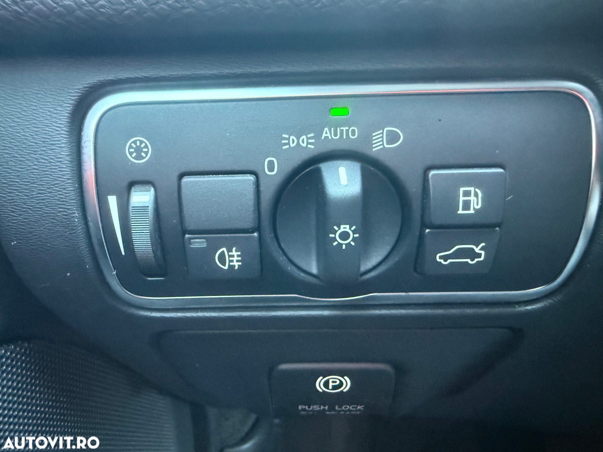 Volvo XC 60 D5 AWD Aut. Summum - 30