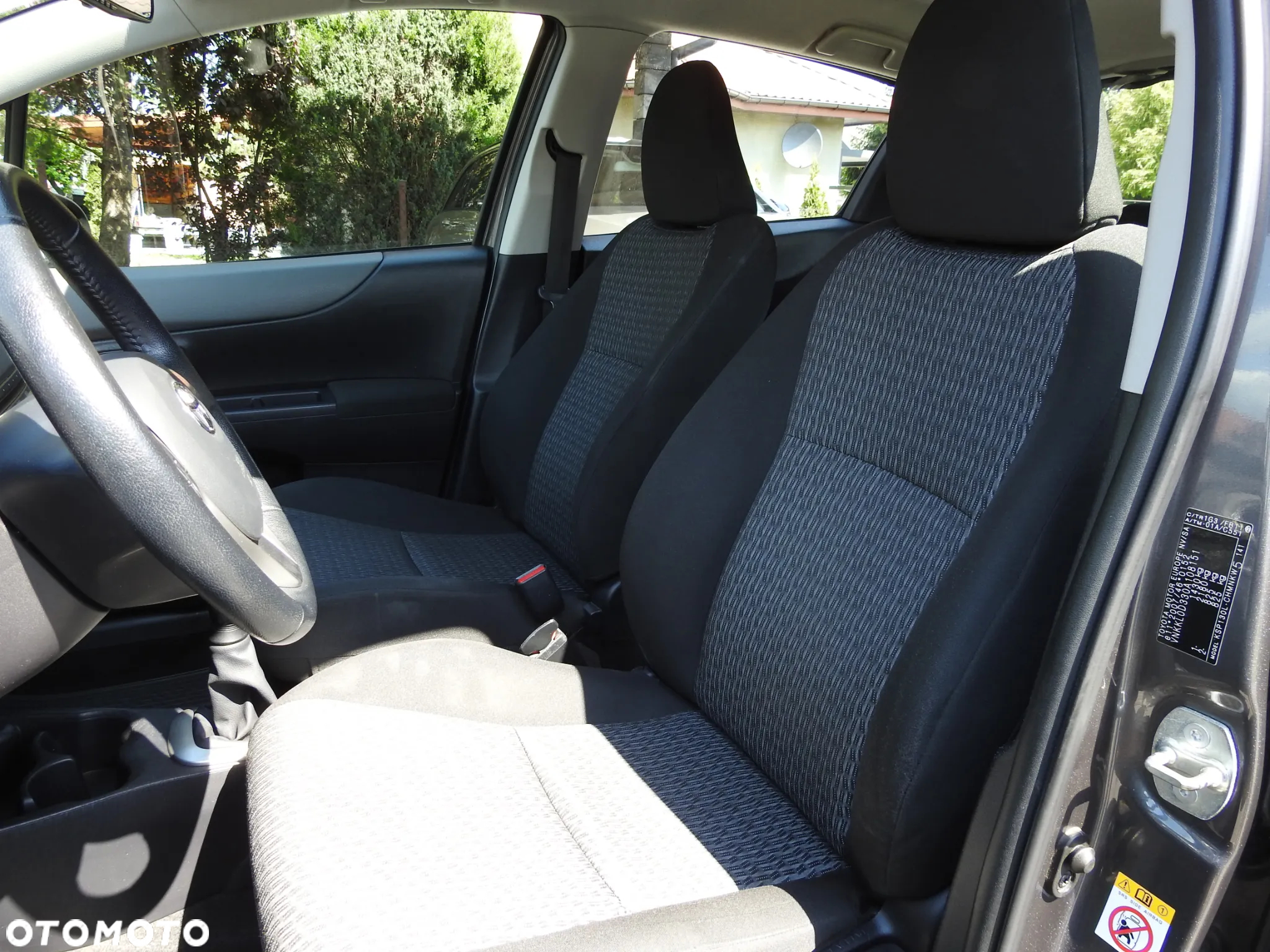 Toyota Yaris 1.0 Active - 36