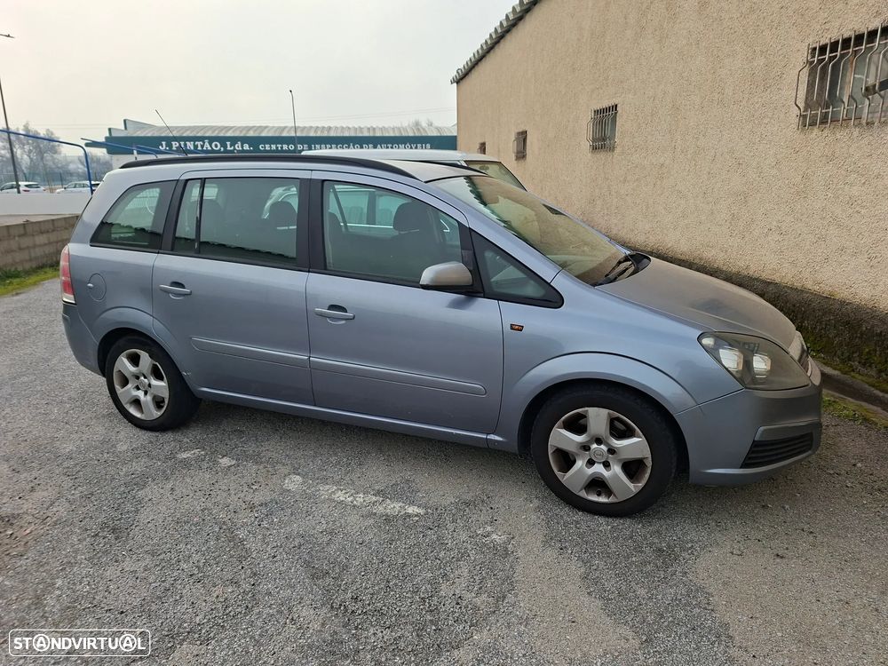 Opel Zafira 1.9 CDTI Enjoy Auto. - 1