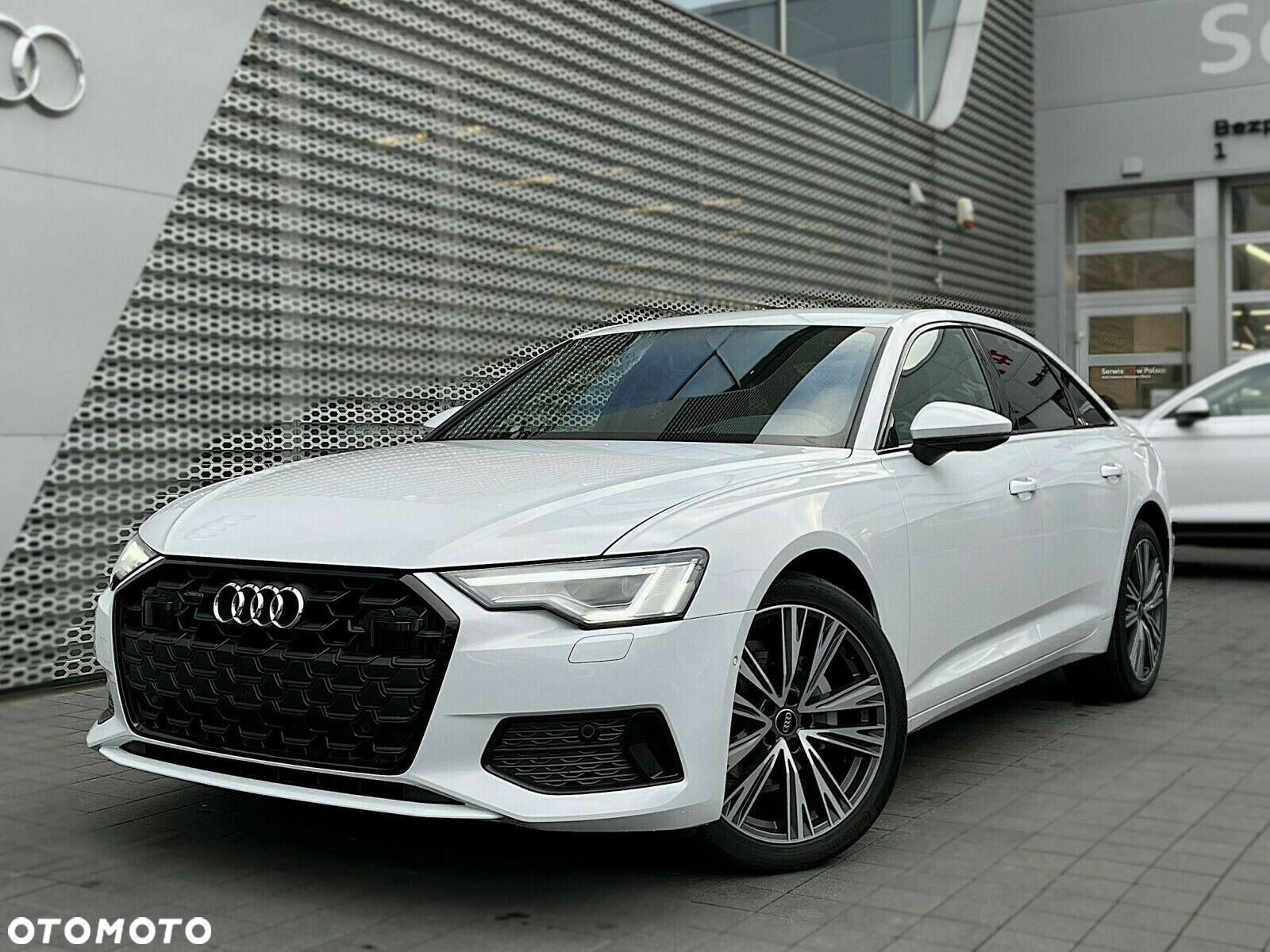 Audi A6 - 6