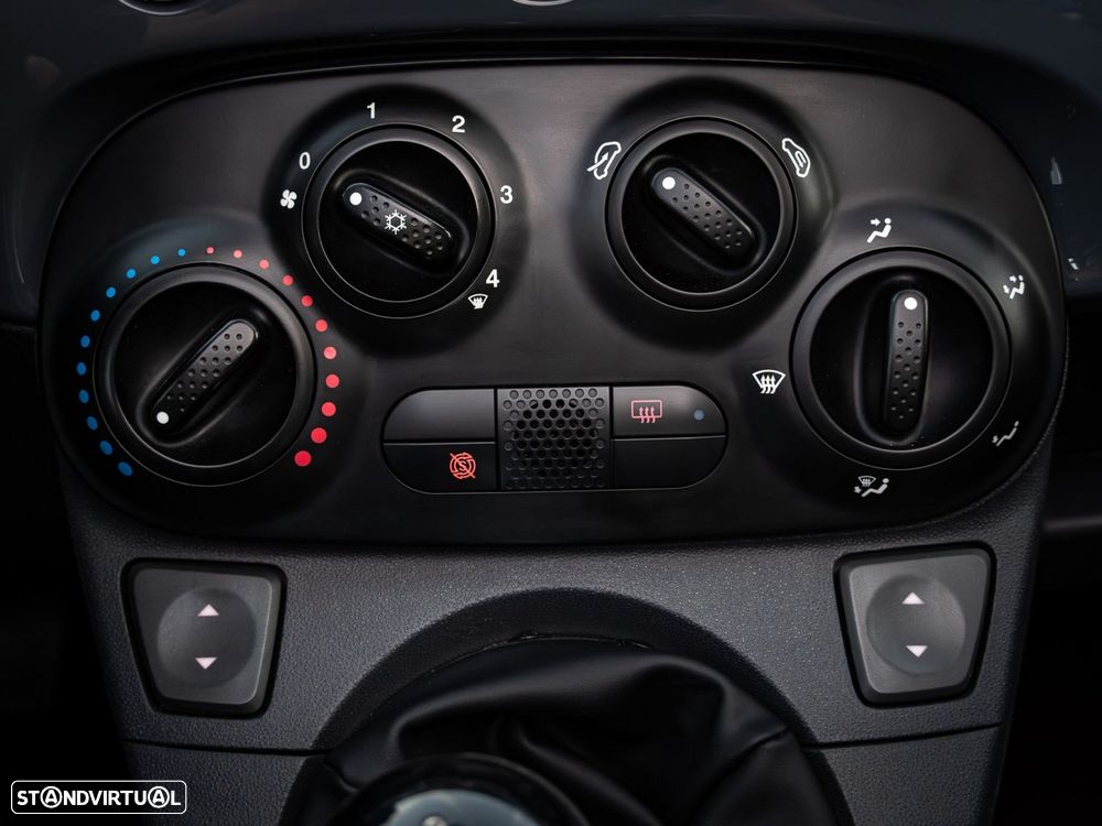 Fiat 500C 1.3 16V Multijet Lounge - 17