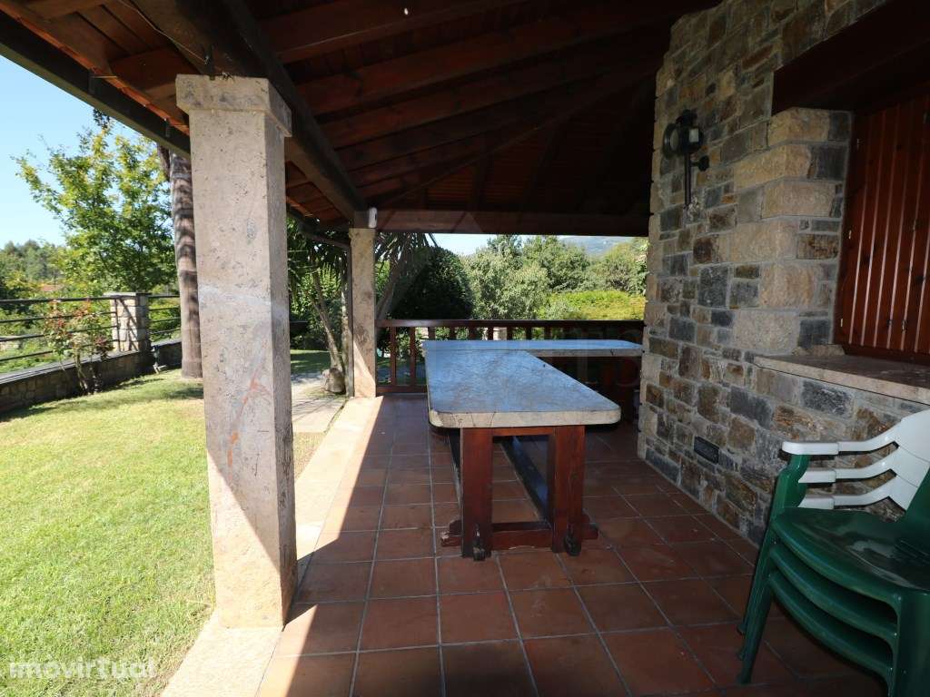 Moradia T8 na Gandra - Grande imagem: 5/29