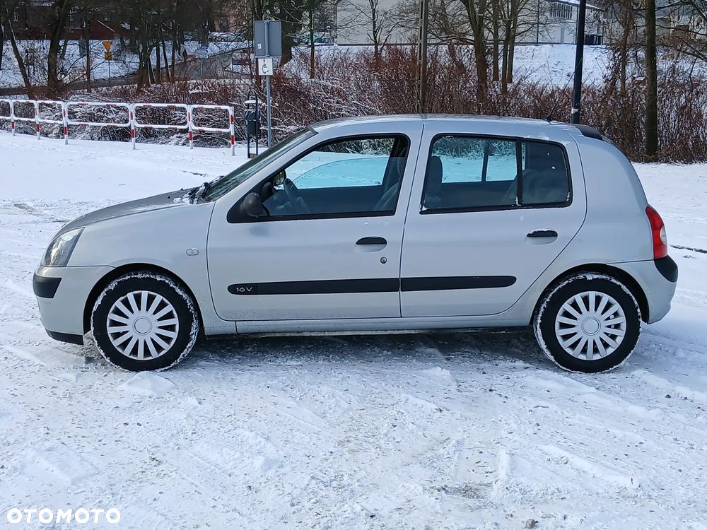 Renault Clio 1.2 16V Confort Dynamique - 6