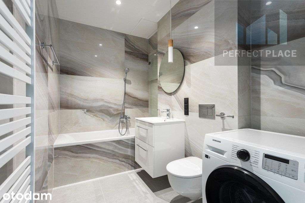 Beautiful Apartment, Towarowa Towers