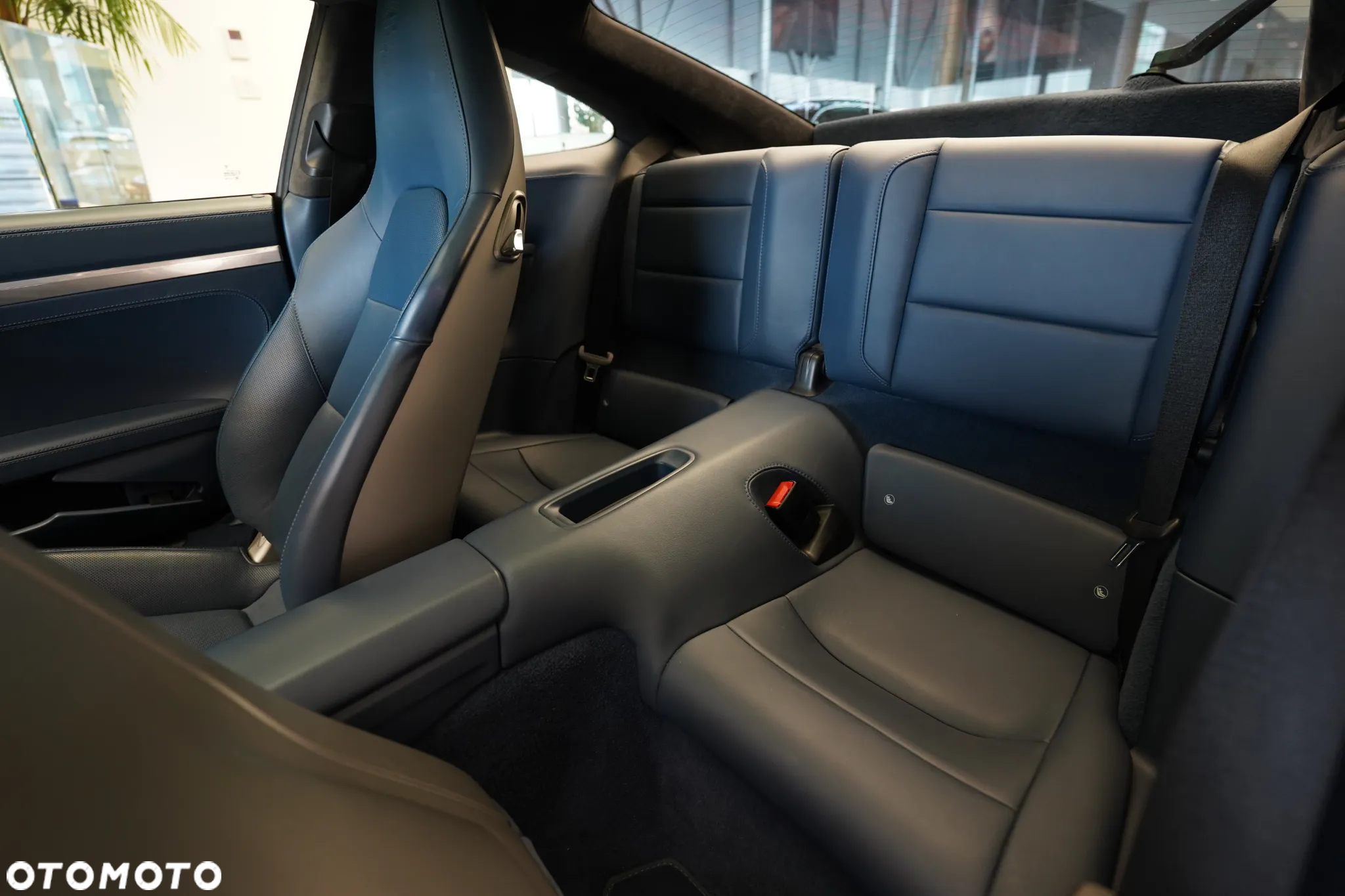 Porsche 911 Carrera 4S PDK - 8