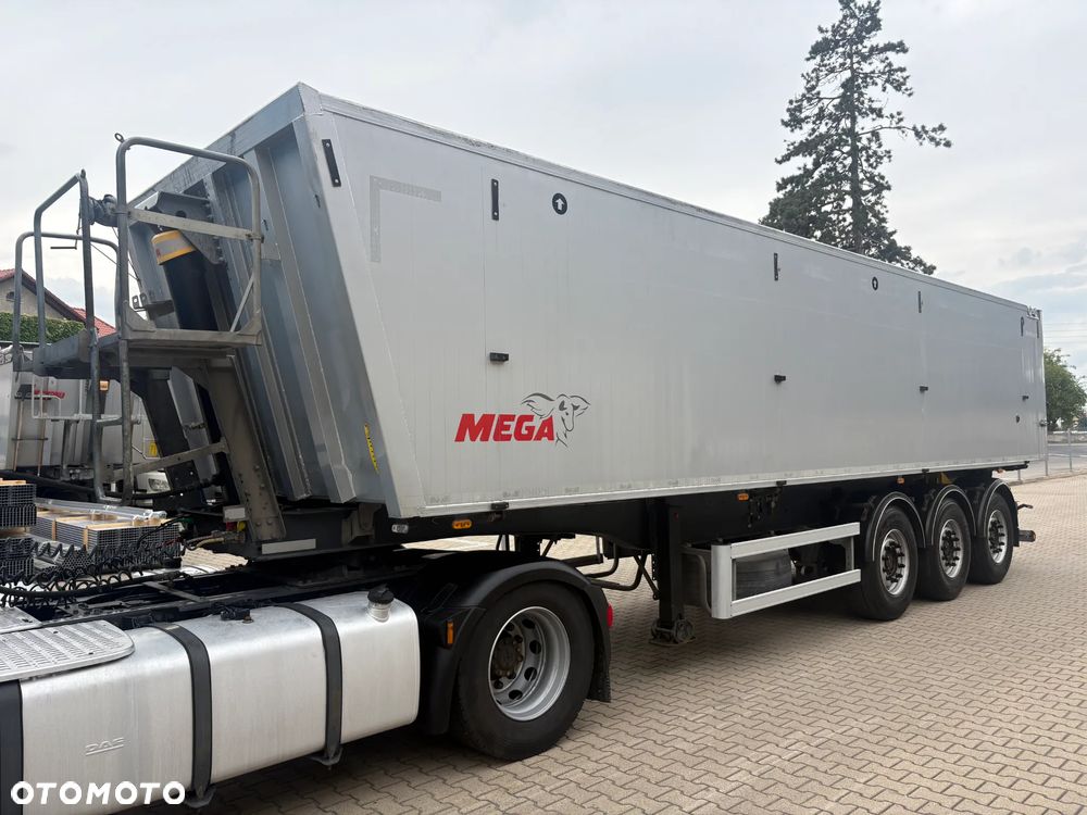 Mega 42m3 - 9