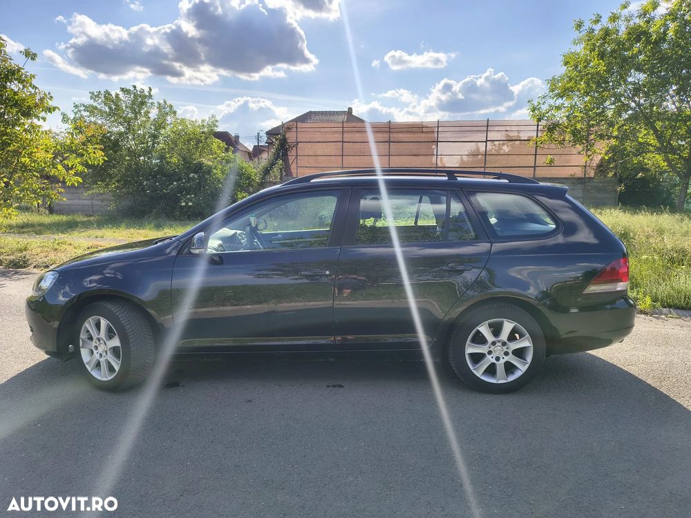 Volkswagen Golf 1.6 TDI DPF BlueMotion - 5
