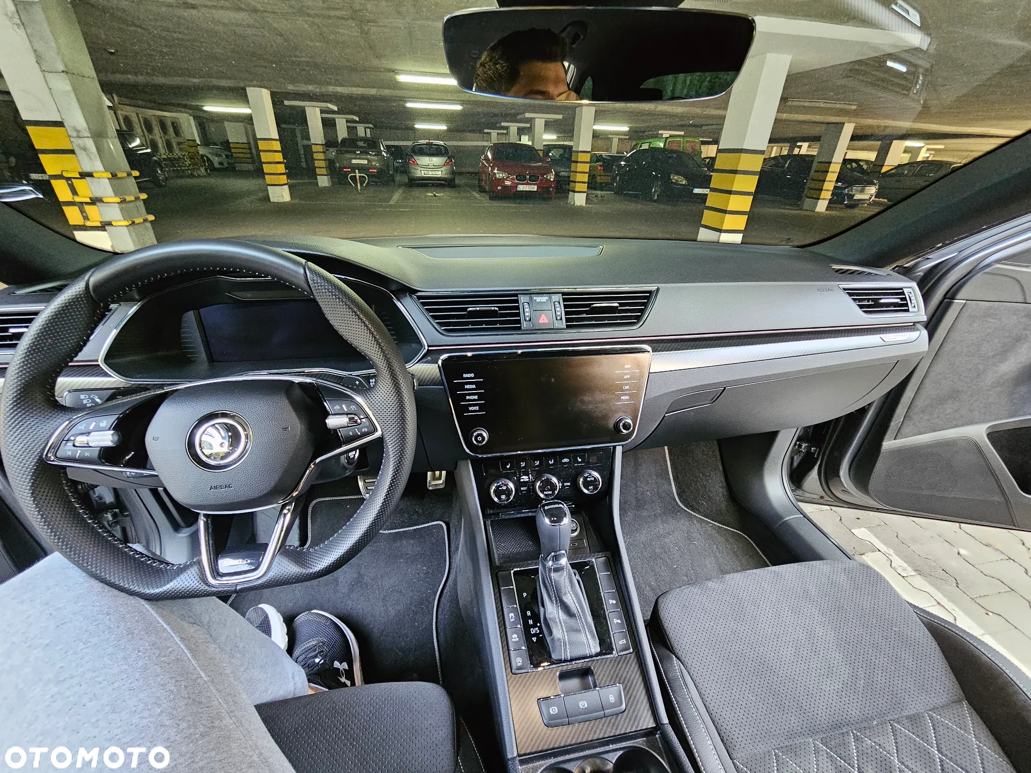 Skoda Superb 2.0 TSI Sportline DSG - 30