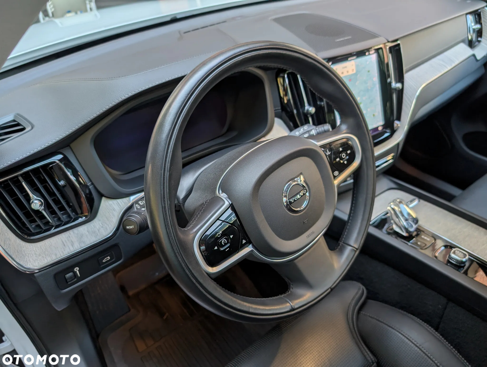 Volvo XC 60 B5 B Geartronic Inscription - 34
