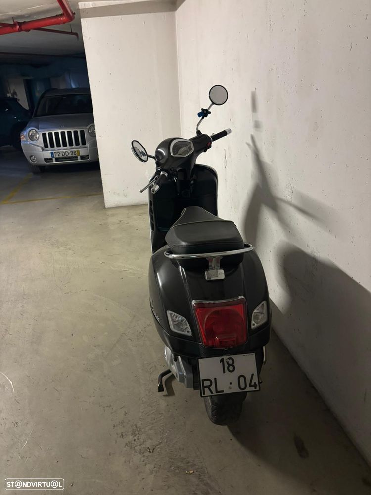 Piaggio 125 GTS125 - 2