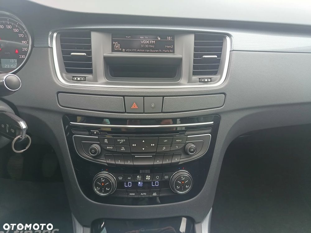 Peugeot 508 HDi FAP 140 Active - 12