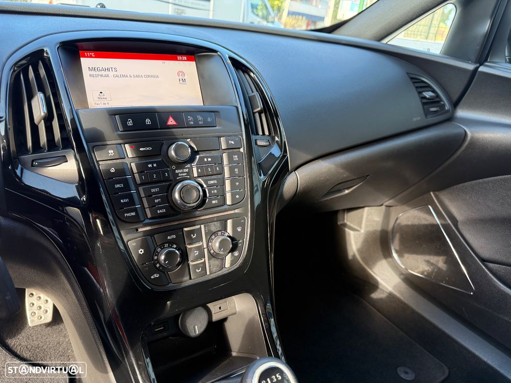 Opel Astra GTC 1.6 CDTi S/S - 25