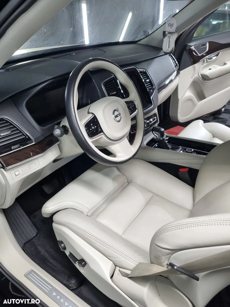 Volvo XC 90 D5 AWD Geartronic Inscription - 13